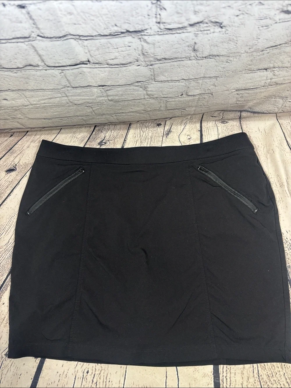 Chico's Black Mini Skort /Golf Skirt with Zip Pockets